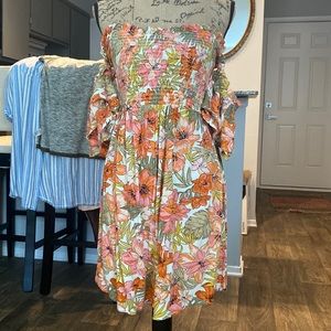 Billabong floral Hawaiian dress